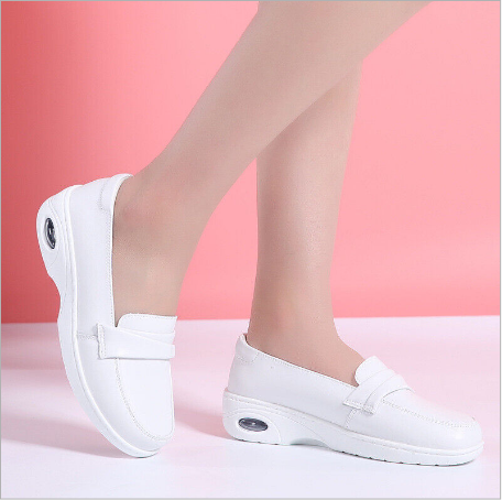 La Enfermera y Algo Más-zapatos-07